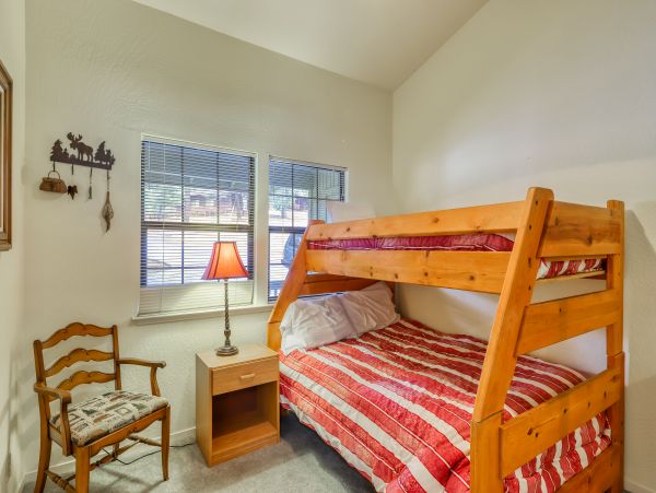 Yosemite Area Home 984585
