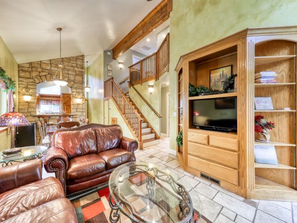 Yosemite Area Home 984586