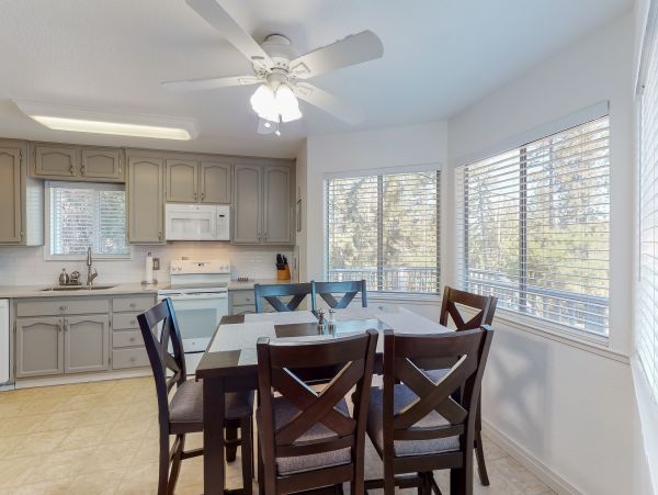 Yosemite Area Home 984587