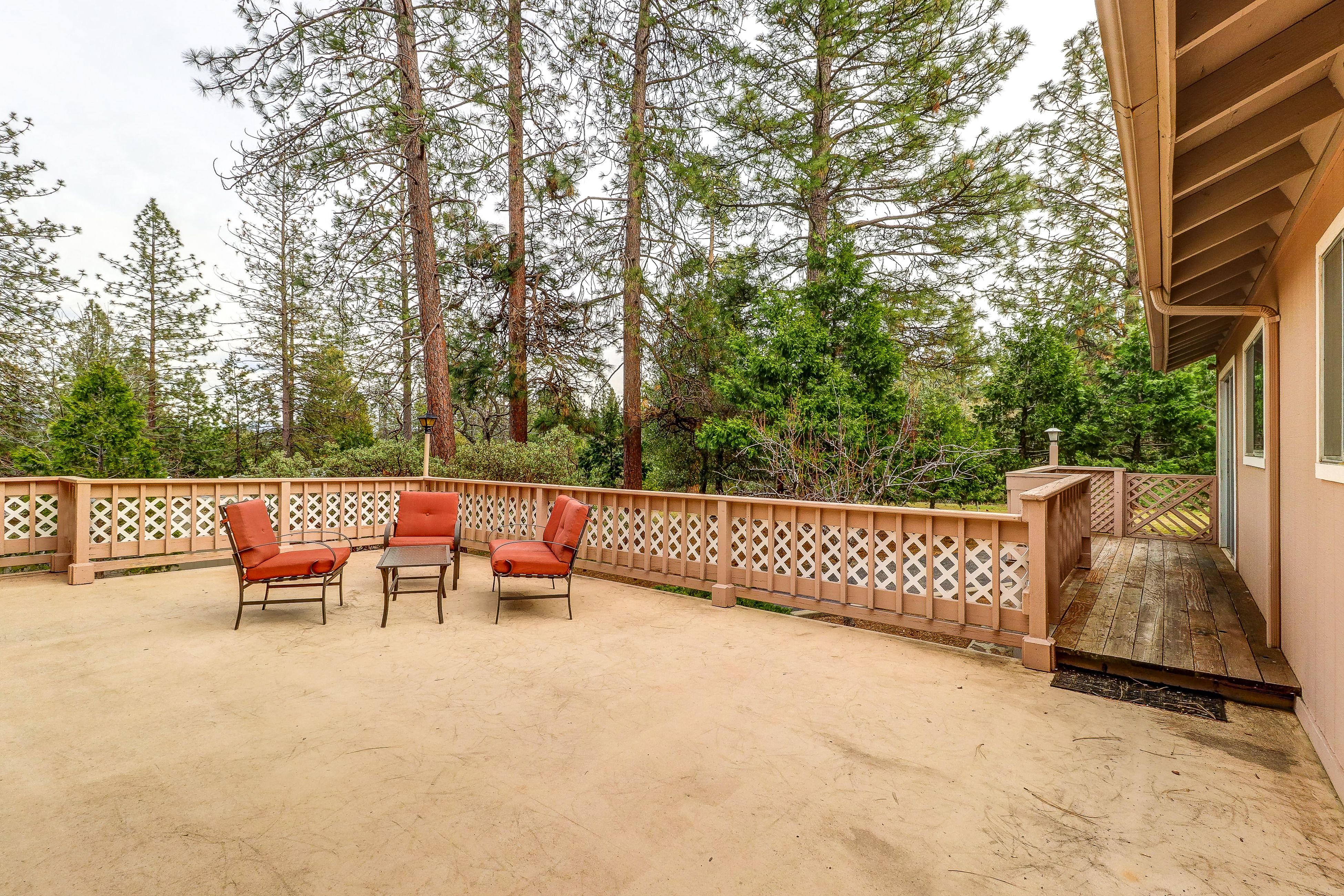 Yosemite Area Home 984589