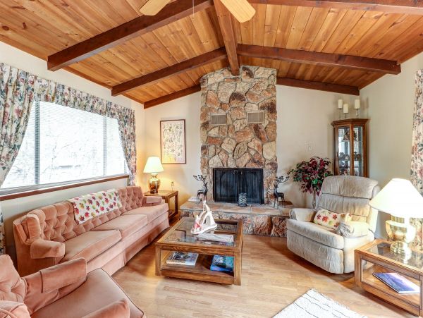 Yosemite Area Home 984589