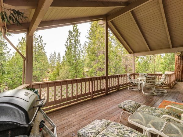 Yosemite Area Home 984589