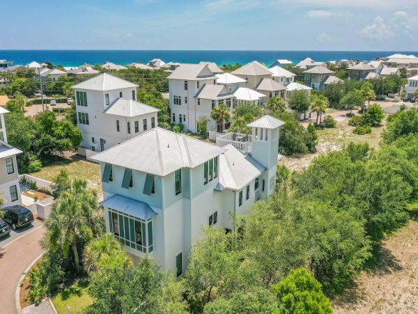 Walk to Beach Four-Bedroom Santa Rosa Beach Vacation Home