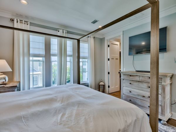 Walk to Beach Four-Bedroom Santa Rosa Beach Vacation Home