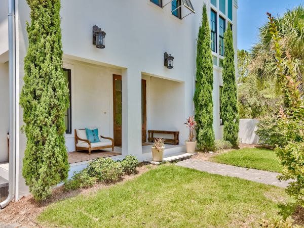 Walk to Beach Four-Bedroom Santa Rosa Beach Vacation Home
