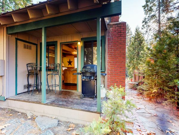 Yosemite Area Home 984591