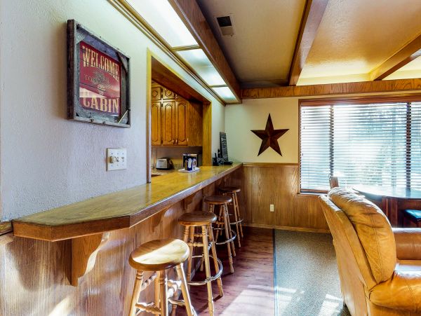 Yosemite Area Home 984591