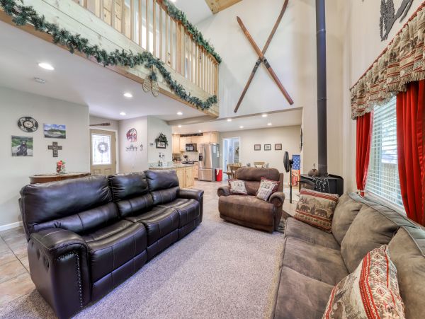 Yosemite Area Home 984592