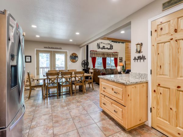Yosemite Area Home 984592