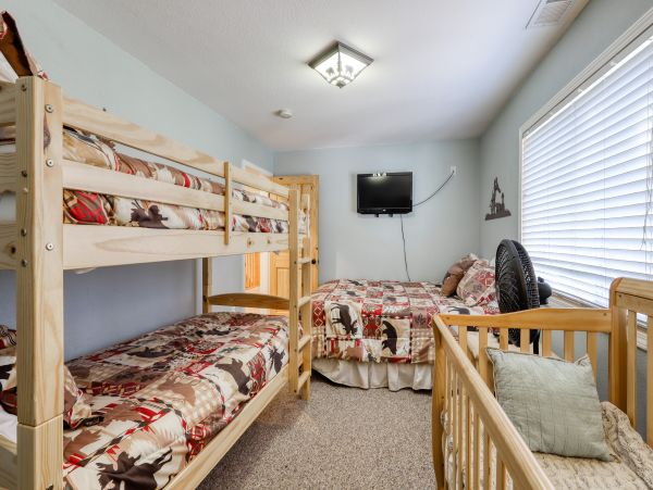 Yosemite Area Home 984592