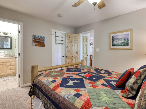 Yosemite Area Home 984592