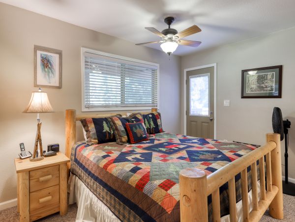 Yosemite Area Home 984592