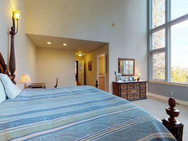 Yosemite Area Home 984593
