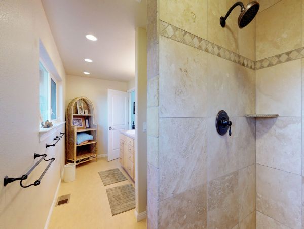 Yosemite Area Home 984593