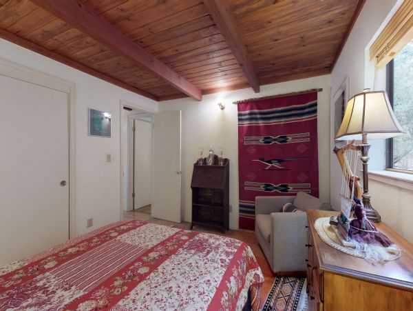 Yosemite Area Home 984595