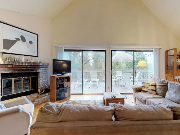 Yosemite Area Home 984595