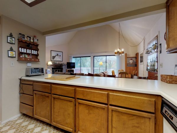Yosemite Area Home 984595