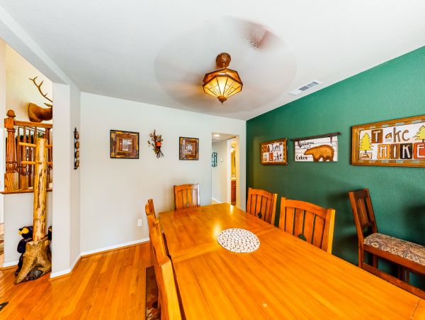 Yosemite Area Home 984596