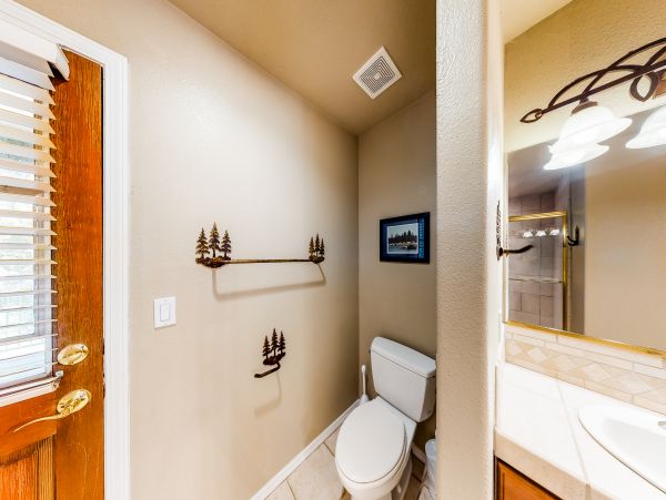 Yosemite Area Home 984596