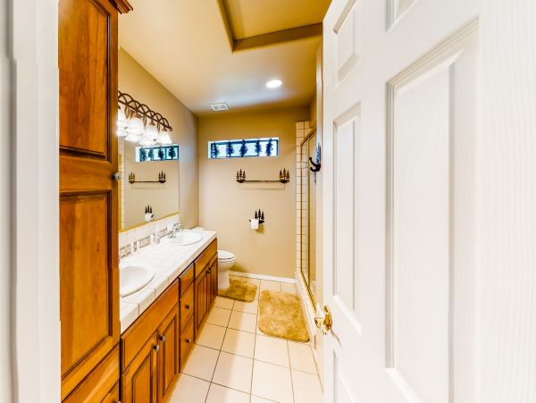 Yosemite Area Home 984596