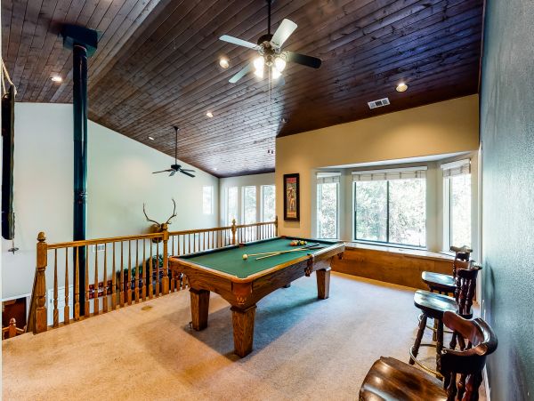 Yosemite Area Home 984596
