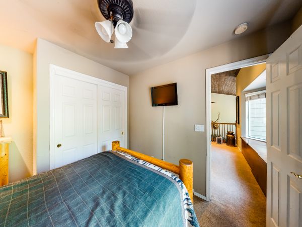 Yosemite Area Home 984596