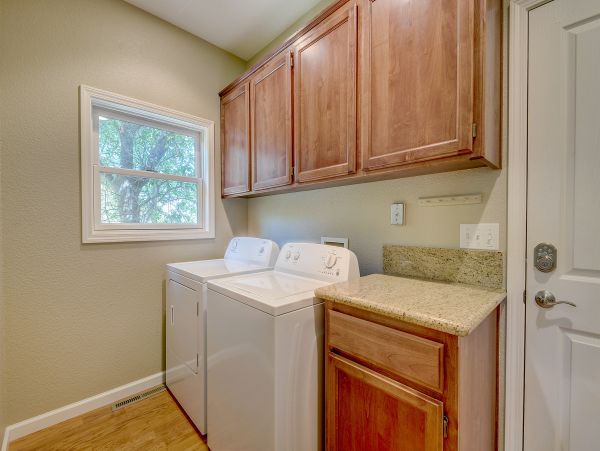 Yosemite Area Home 984597