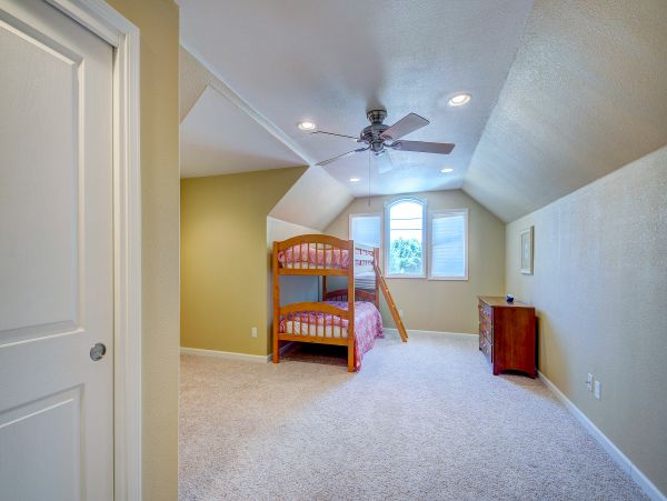 Yosemite Area Home 984597