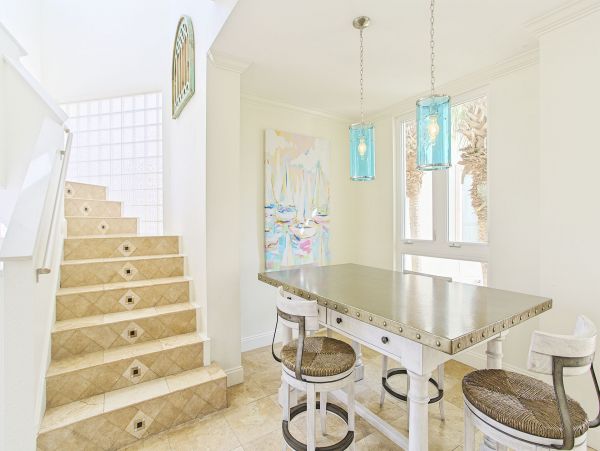 Destin  Vacation Rental Sleeps 12 Guests Short Walk To Beach