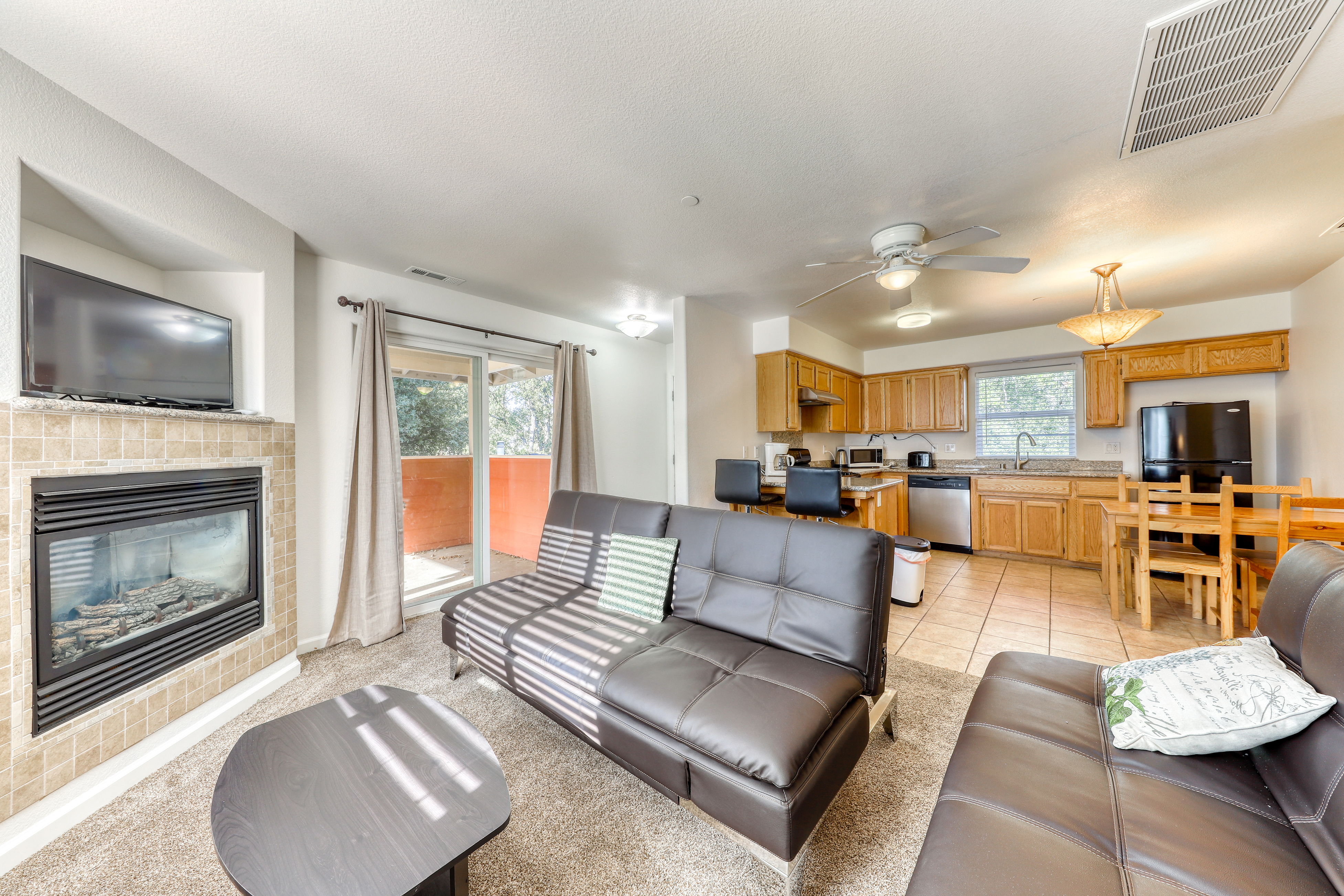 Yosemite Area Home 984600