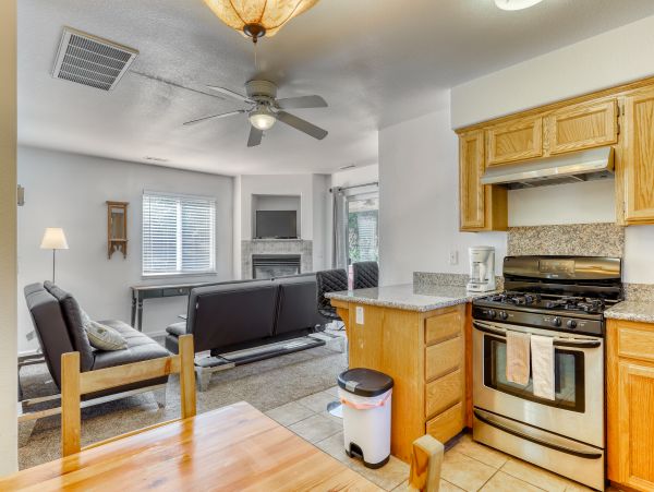 Yosemite Area Home 984600