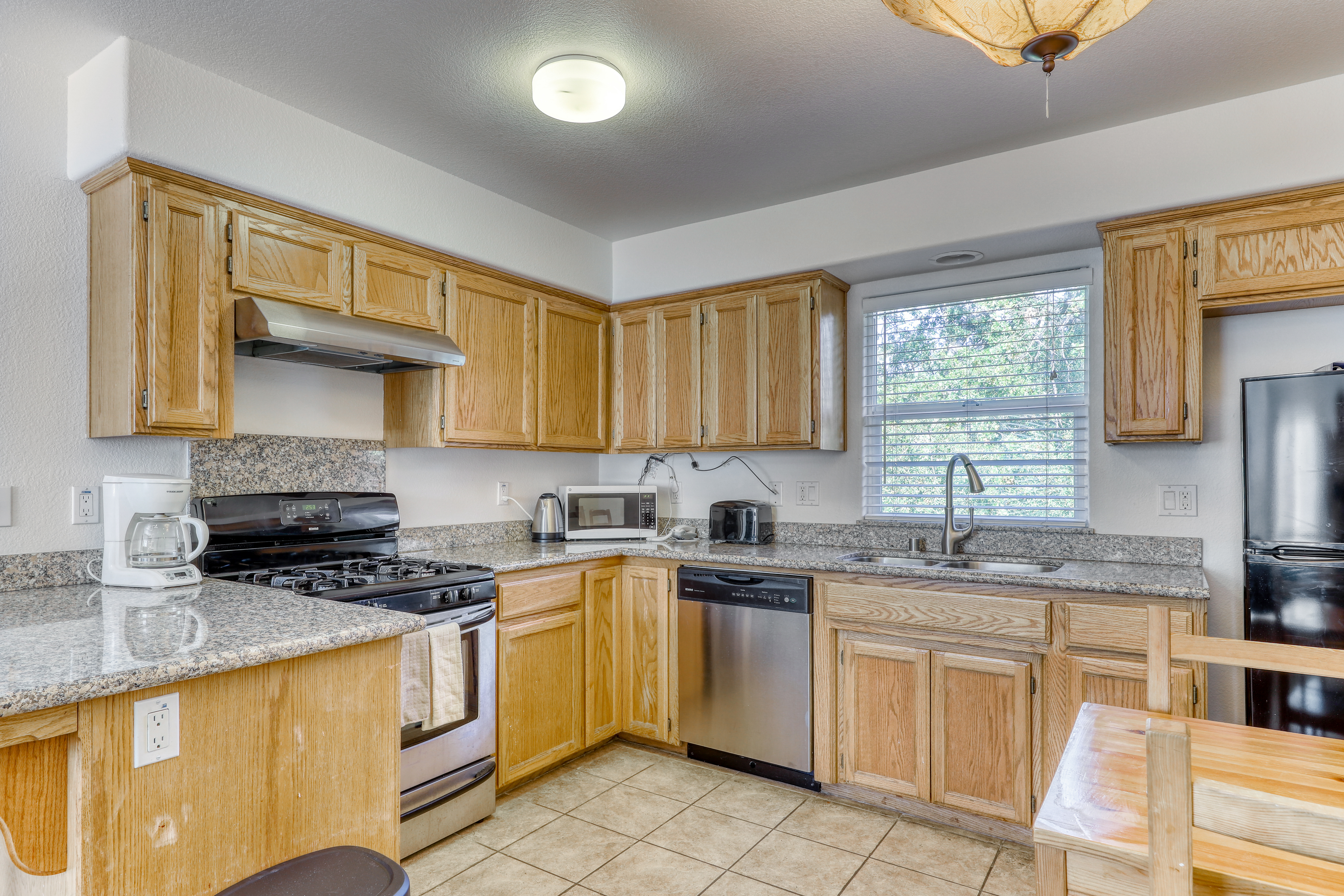 Yosemite Area Home 984600