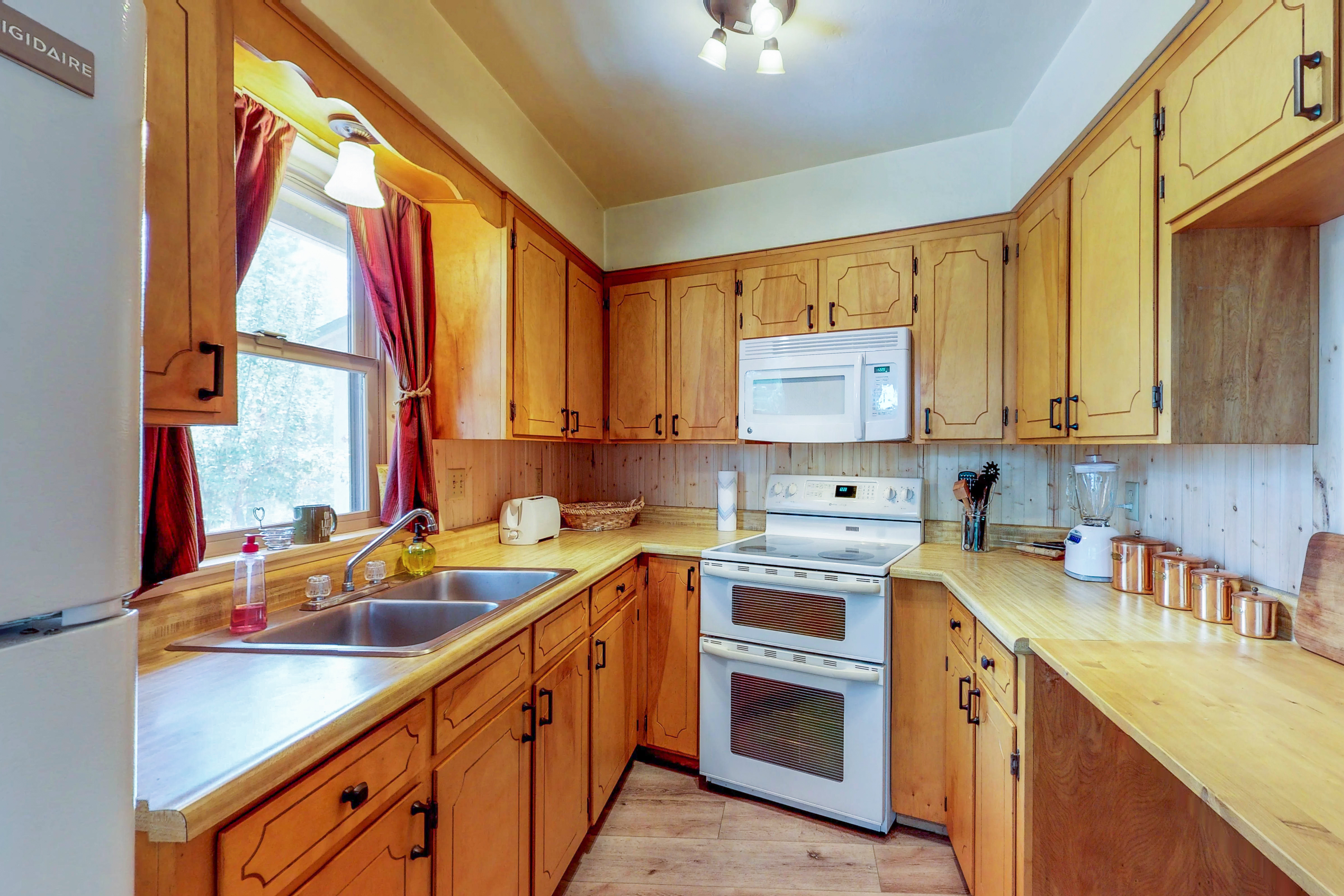 Yosemite Area Home 984601