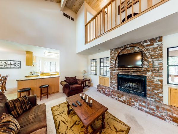 Yosemite Area Home 984602