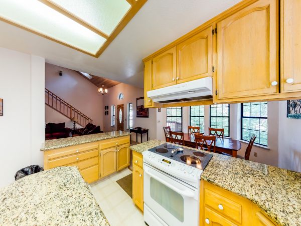 Yosemite Area Home 984602