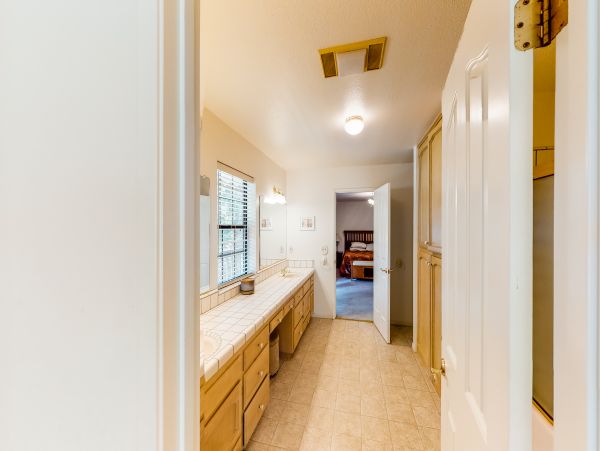 Yosemite Area Home 984602