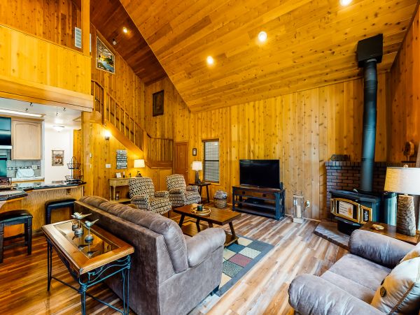Yosemite Area Home 984603