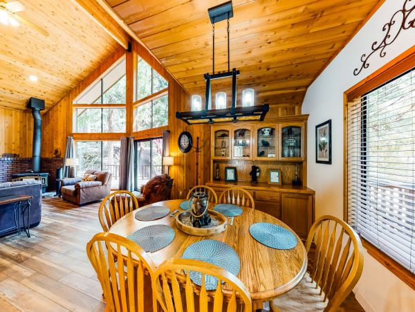 Yosemite Area Home 984603