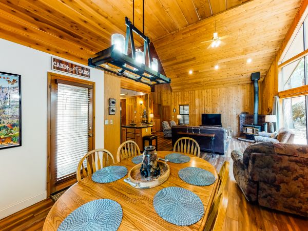 Yosemite Area Home 984603