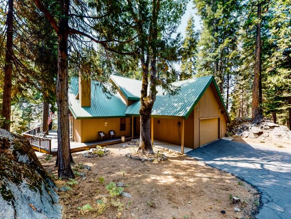Yosemite Area Home 984603