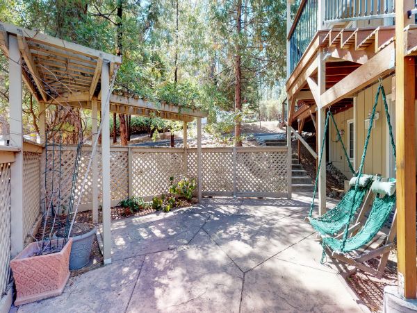 Yosemite Area Home 984604