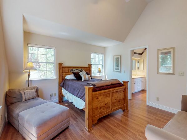 Yosemite Area Home 984604
