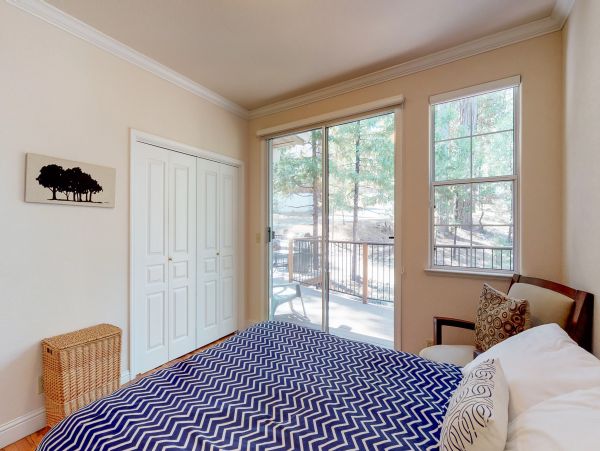 Yosemite Area Home 984604