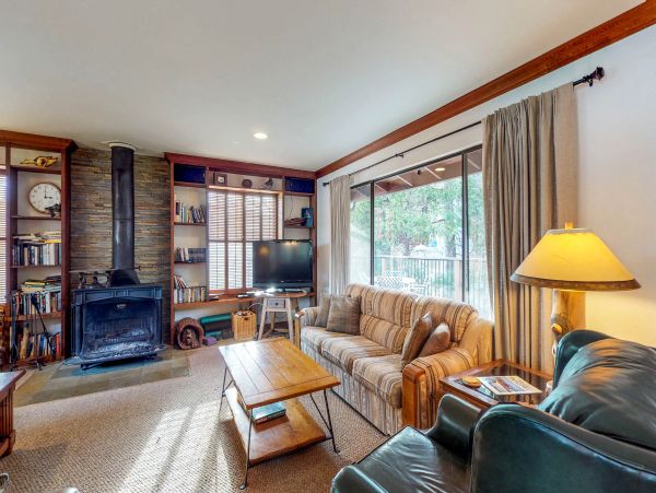 Yosemite Area Home 984605