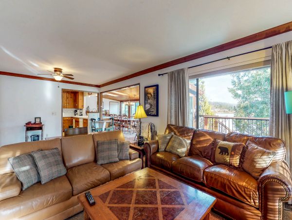 Yosemite Area Home 984605