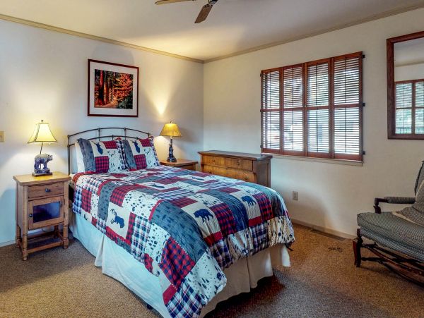 Yosemite Area Home 984605