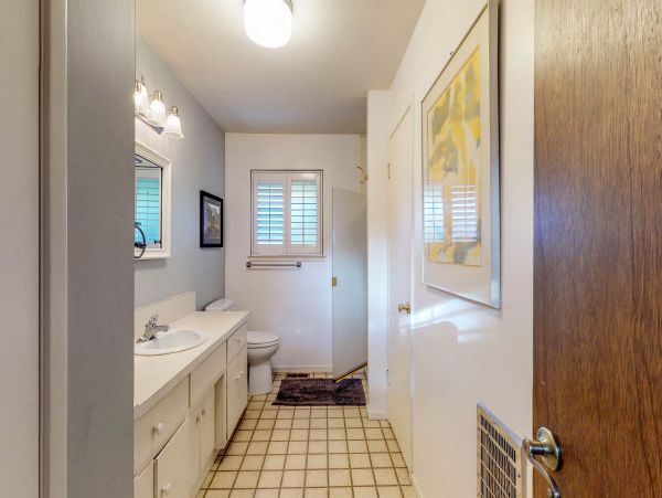 Yosemite Area Home 984605
