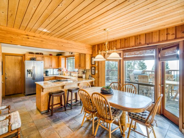 Yosemite Area Home 984606