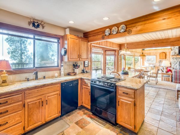 Yosemite Area Home 984606