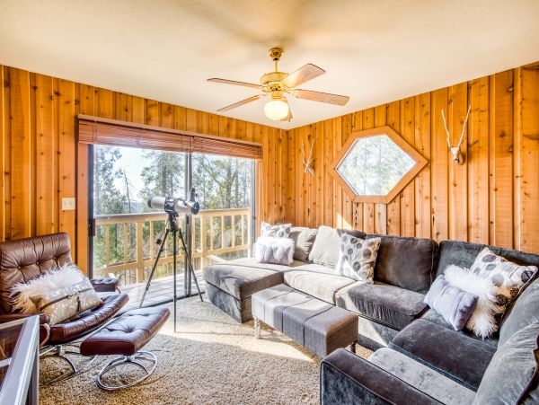 Yosemite Area Home 984606